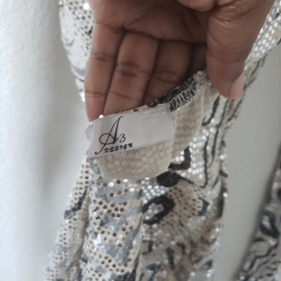 A3 Design Silver Animal Print Bodycon Dress Size Small - Picture 8 of 10